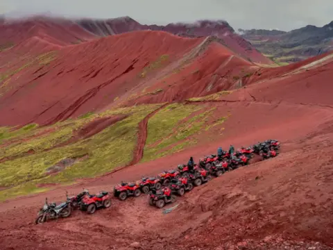 ATVs in Rainbow Mountain — 3
